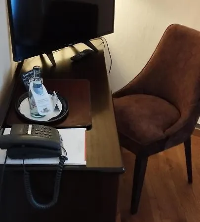 Otel Am Theater Schwetzingen